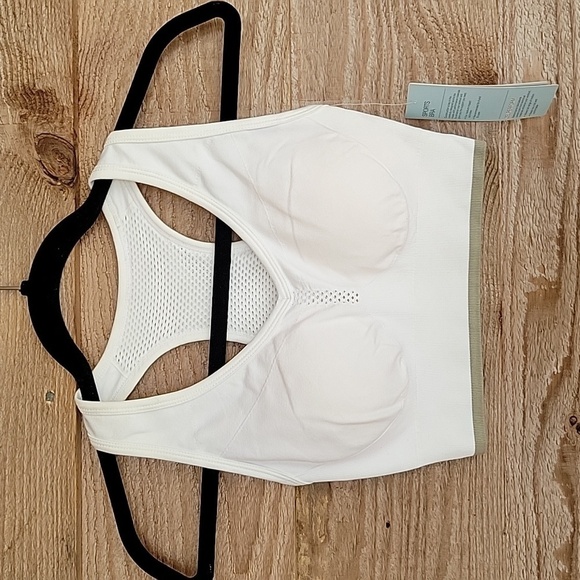 Zella Other - Zella Size XSmall White Sports Bra NWT
